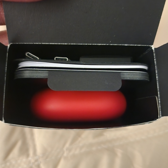 Beats Studio Buds - Picture 7 of 9